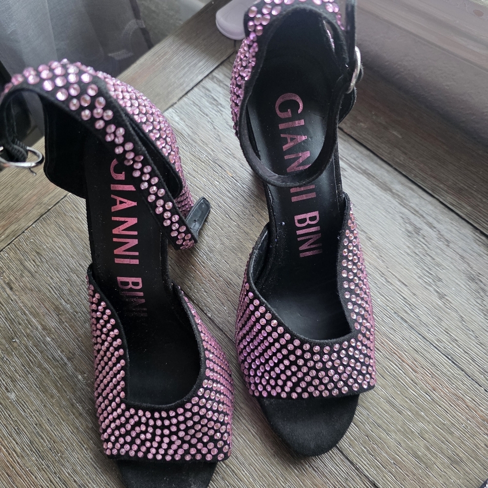 Gianni Bini Sparkling Pink and Black Heels
